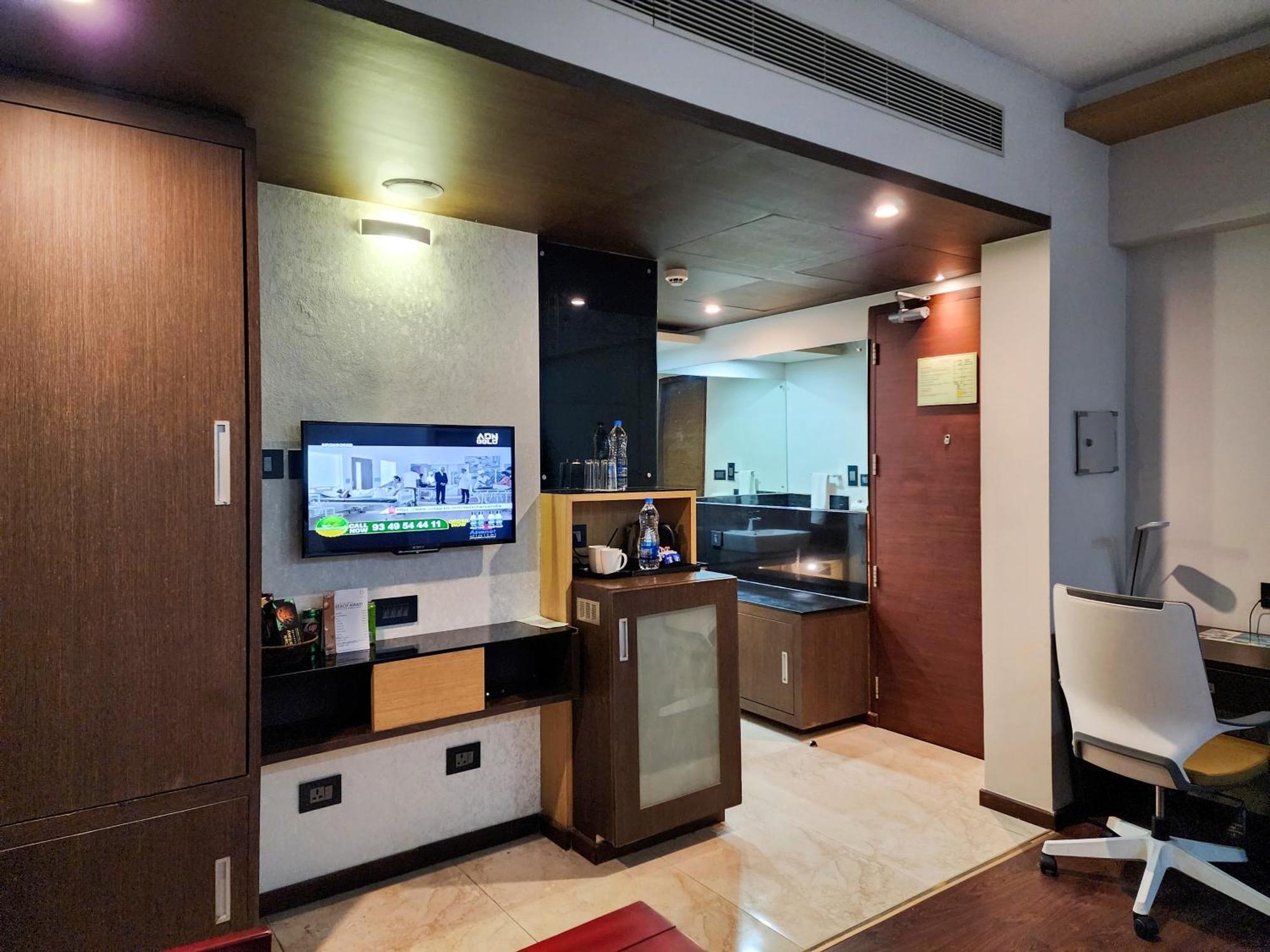 Dimora Hotels And Resorts Thiruvananthapuram Ngoại thất bức ảnh